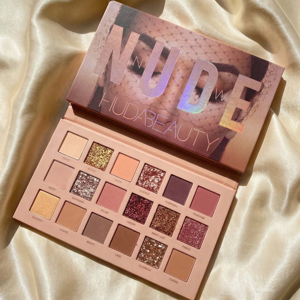 18-Shade Nude & Glitter Eyeshadow Palette